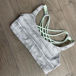 LULULEMON free to be wild bra